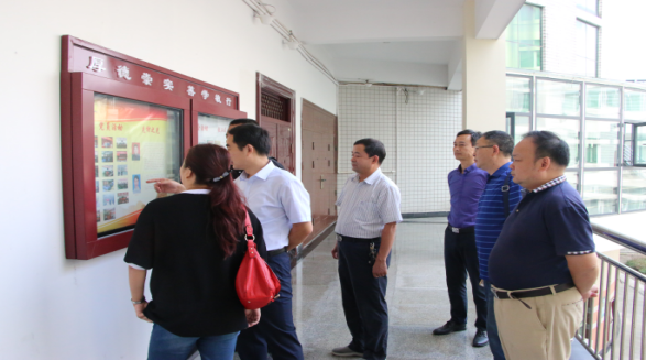 南阳师范学院同仁来公司交流党建工作